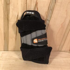 Shock Doctor Wrist 3-Strap Support - Performance Level 3: Right Size S - 824